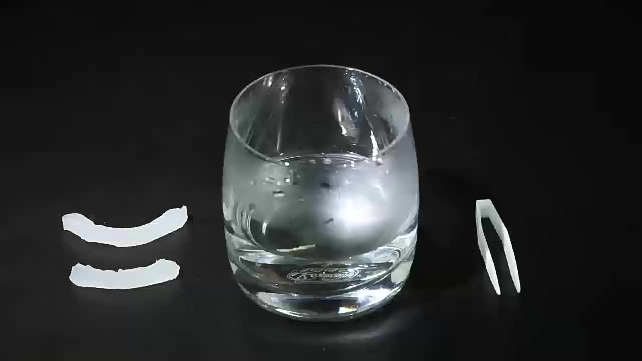 A Single Golden Tooth Grill for Hip-Hop, Exaggerated Style for Both Men And Women, Featuring Side Dental Decorations - Image 12