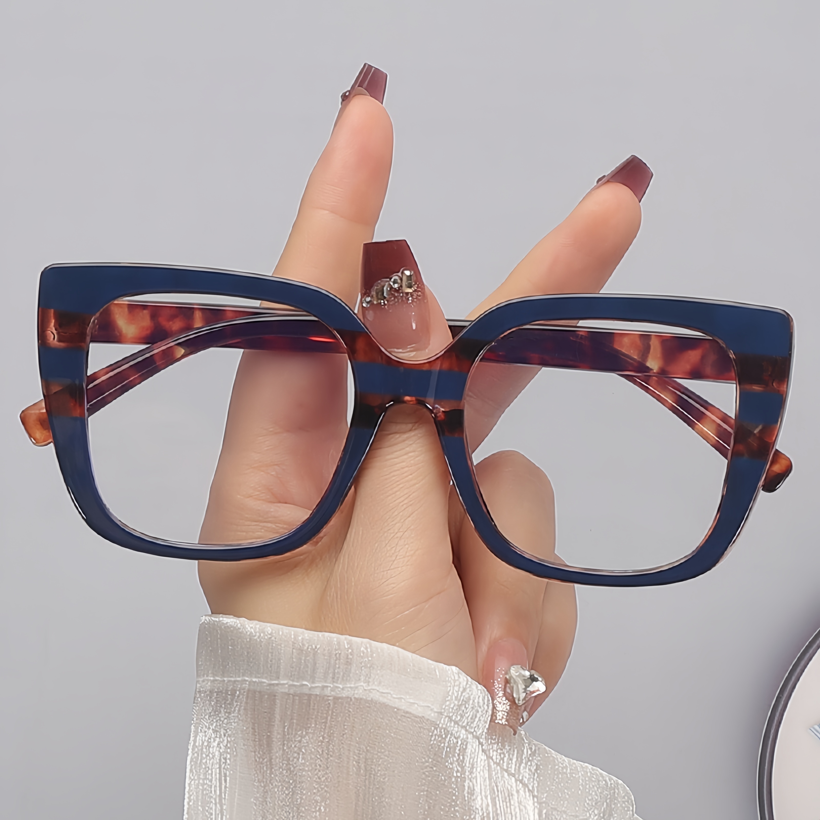 Colorful Rainbow Frame Women's Flat Lens Glasses - Image 5