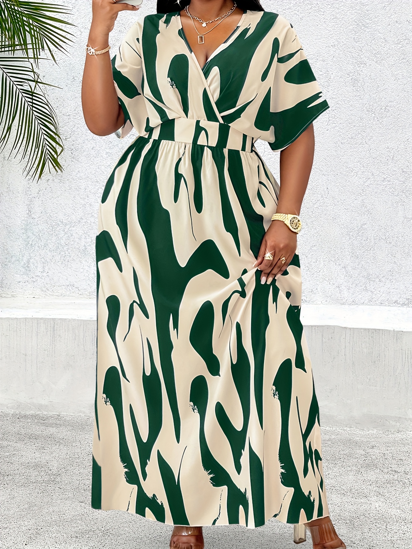 Plus Size - Plus Size - Plus-Size Women'S V-Neck Printed Dress - Image 8
